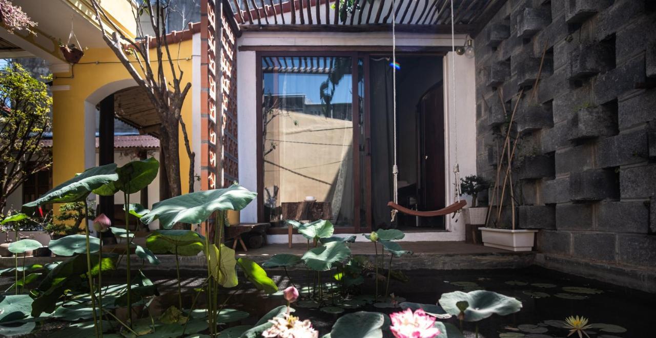 Leranda Homestay Хуе Екстериор снимка