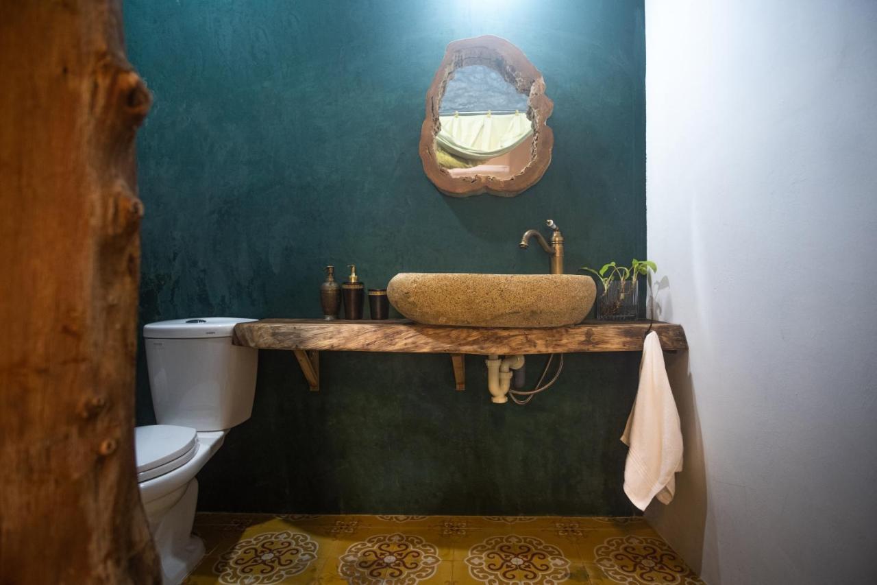 Leranda Homestay Хуе Екстериор снимка