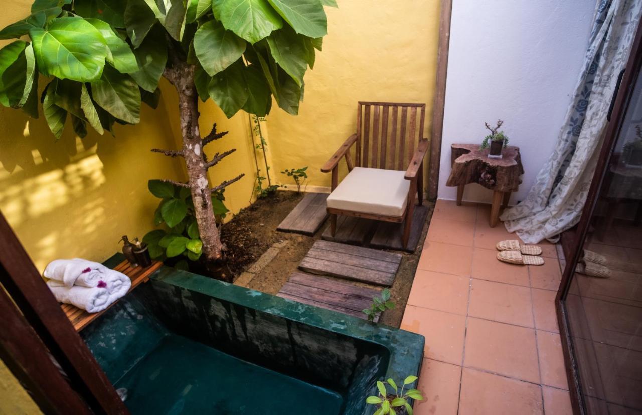 Leranda Homestay Хуе Екстериор снимка