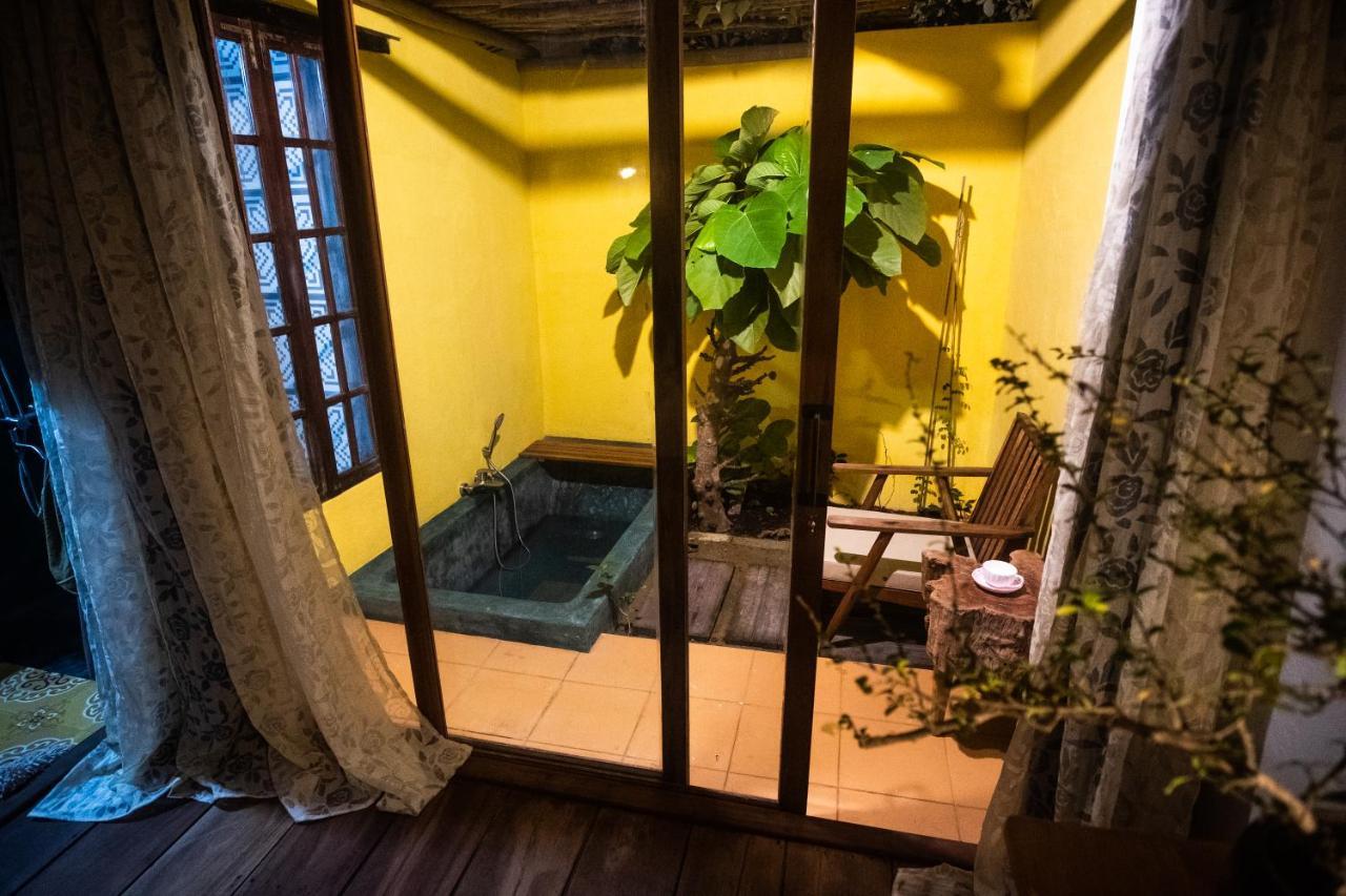 Leranda Homestay Хуе Екстериор снимка