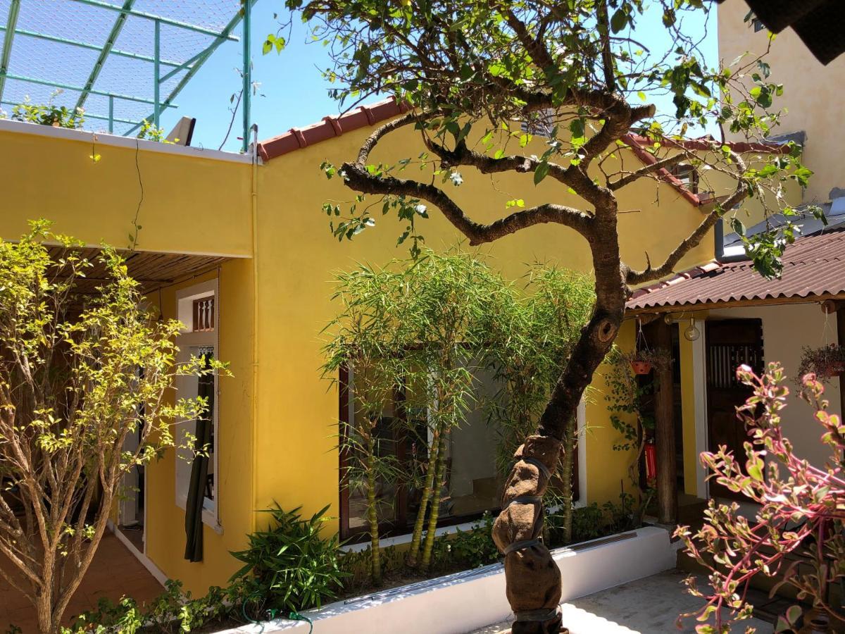 Leranda Homestay Хуе Екстериор снимка
