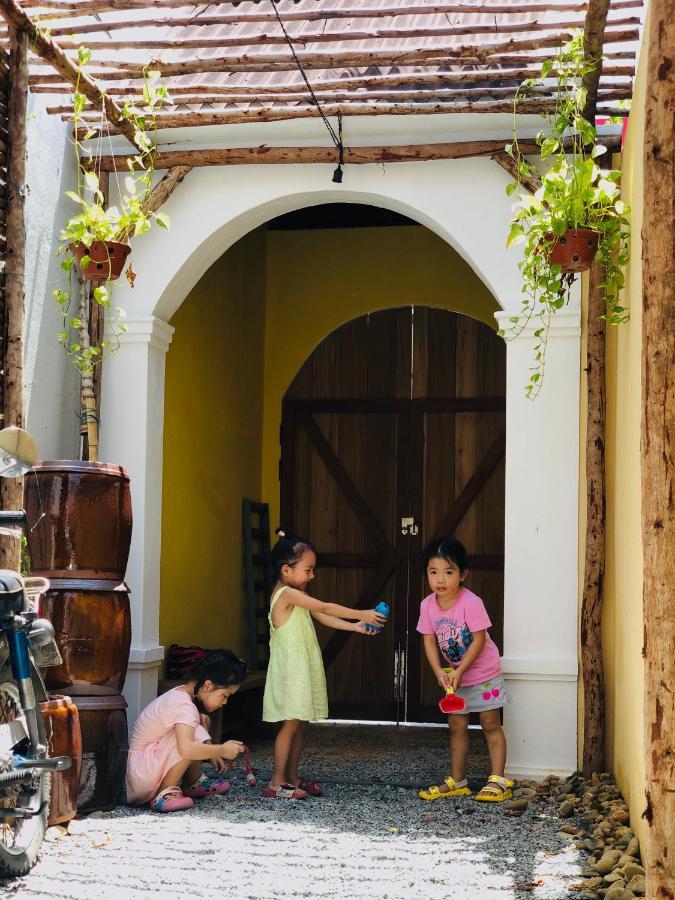 Leranda Homestay Хуе Екстериор снимка